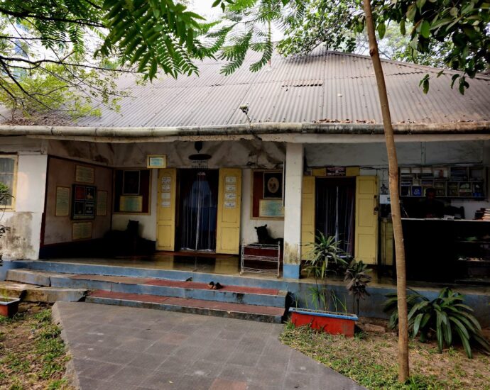 হাসন রাজার জাদুঘর
