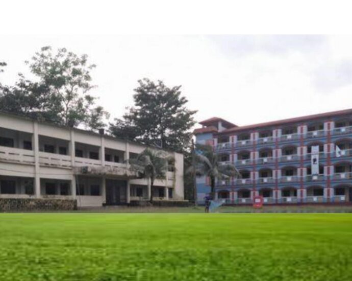 ইছামতি ডিগ্রি কলেজে একাদশ শ্রেণির ভর্তি শুরু