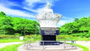  চা-কন্যা, শ্রীমঙ্গল — চা-শ্রমিক নারীর গর্বিত প্রতীক