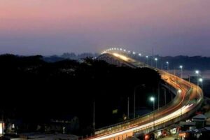 দপদপিয়া সেতু, কীর্তনখোলা, বরিশাল: দক্ষিণাঞ্চলের প্রধান সেতু ও যোগাযোগ কেন্দ্র