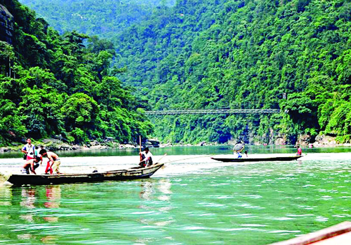 প্রকতিকন্যা জাফলং- পাথর, পাহাড় ও নদীর অপার মাধুর্যে ঘেরা এক ভূস্বর্গ